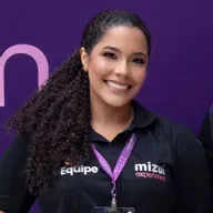 Larissa, do time da Mizui